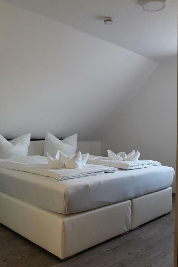 Hotel Gastehaus Hubertushof - 24H Check-In Hausen  Exteriér fotografie